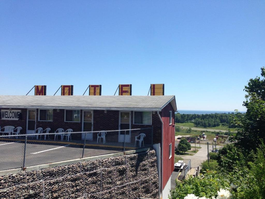 סאינט ג'ון Hillside Motel מראה חיצוני תמונה